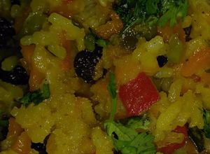 Una foto de Rissoto de vegetales con frutos secos al curry