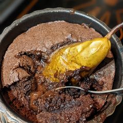 A picture of Chocolate and pear cake pots.