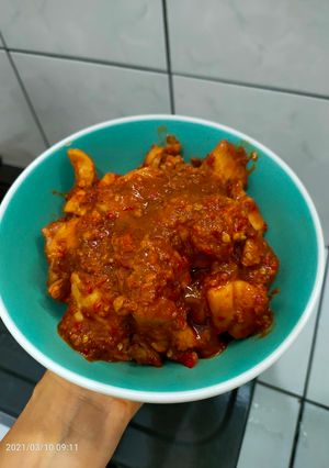 Foto resep Ayam Bumbu Merah versi Simpel dan Hemat Waktu
