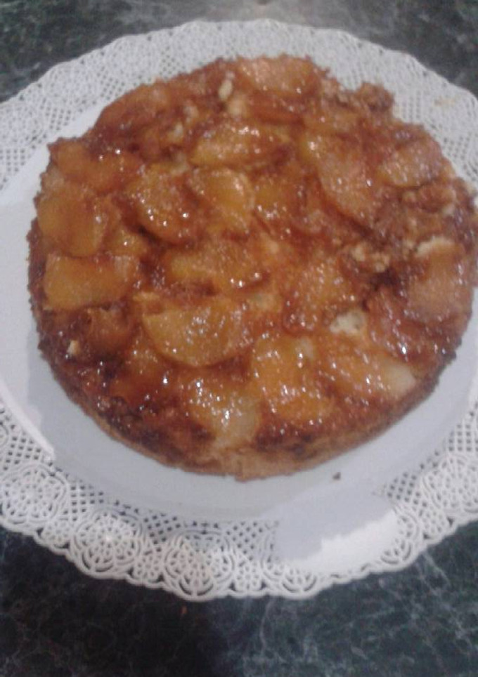 Una foto de Torta invertida de manzanas