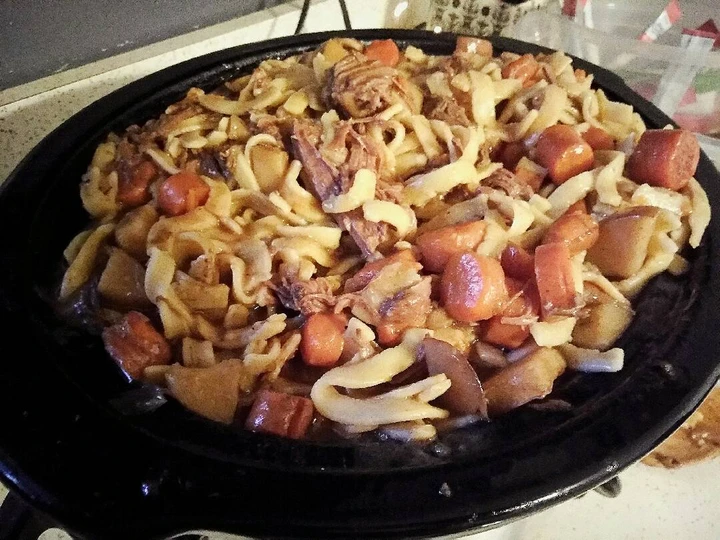Easy Way Prepare Dave's Pot Roast and Noodles the Awesome  You can take Joss in your mouth