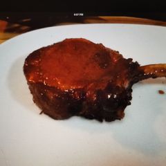 A picture of Amber Pork Chops.