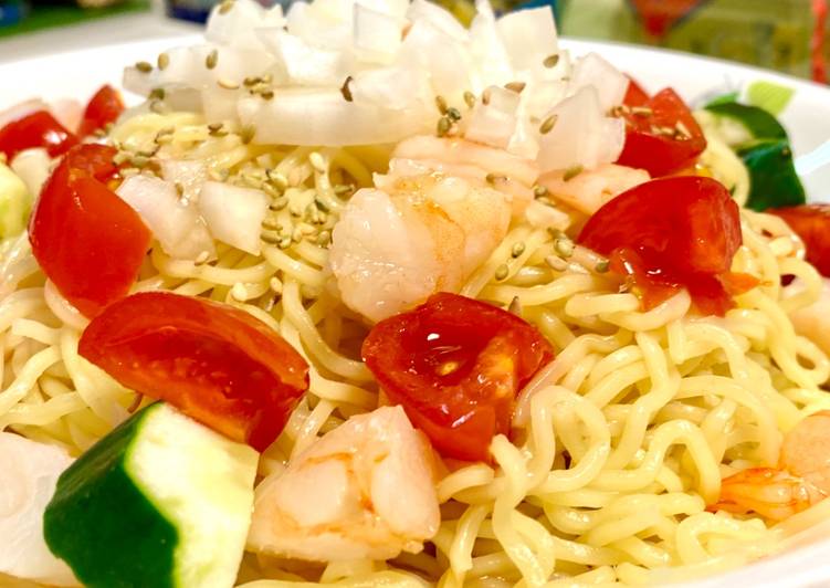 Get Lunch of Tomato Cold Noodle