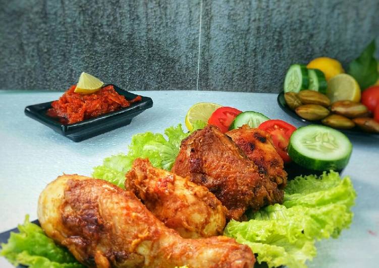 DICOBA! Resep Ayam Bakar Taliwang masakan rumahan simple
