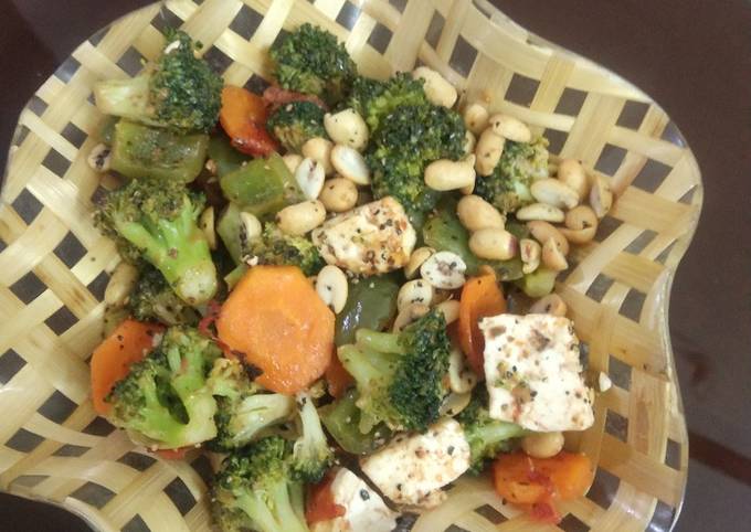 Recipe of Any-night-of-the-week Roasted broccoli Salad   immunity booster