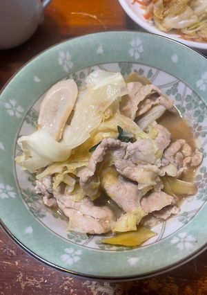 麻油高麗菜豬 的食譜成品照片