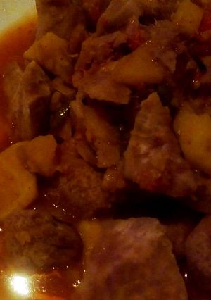 A picture of Arrow roots and sweet potatoes stew.