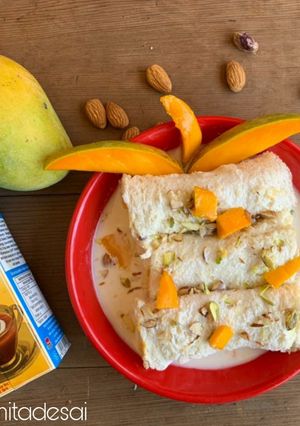 A picture of Mango creamy roll.