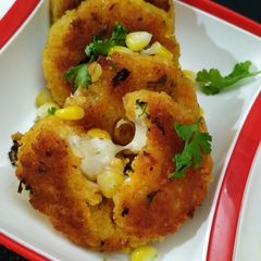 A picture of Corn-poha-aalo pattice.