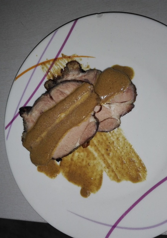 Una foto de Asado con salsa de verduritas