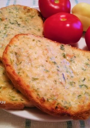 A legfinomabb sajtos - vajas fokhagymakrém  melegszendvicsre - szendvicsre recept fotója
