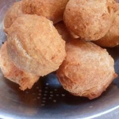 A picture of Wheat buns.