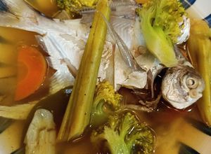 Gambar Resipi Berpantang : Tom Yam Ikan Bawal Putih