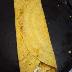 A picture of Healthy besan ka paneer stuffed dosa.