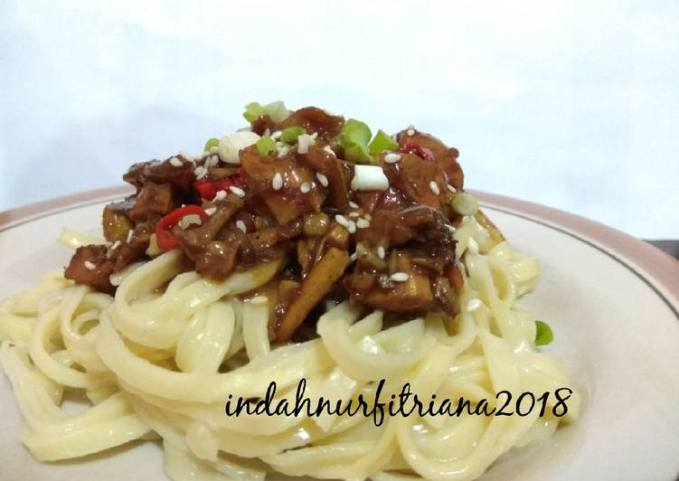 Jajangmyeon ala ala, praktis, enak, halal