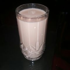 A picture of Water melon&cucumber drink.