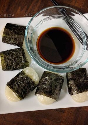Foto resep Homemade Isobemaki / Isobeyaki (mochi + seaweed)
