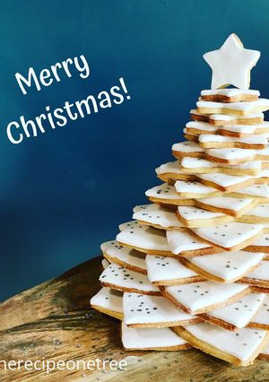 A picture of 3D Shortbread Christmas Tree.