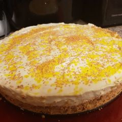 A picture of Lemon cheesecake.