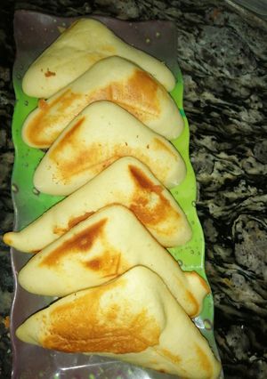 A picture of Mini cake on sandwich maker.