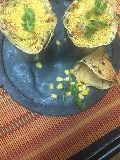 पापड कोन शार्टस (Papad cone shorts recipe in Hindi) रेसिपी मुख्य फोटो