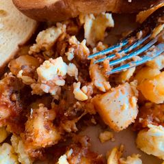 A picture of Crispy Cheesy Spicy Home Fries.