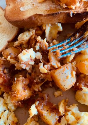 A picture of Crispy Cheesy Spicy Home Fries.