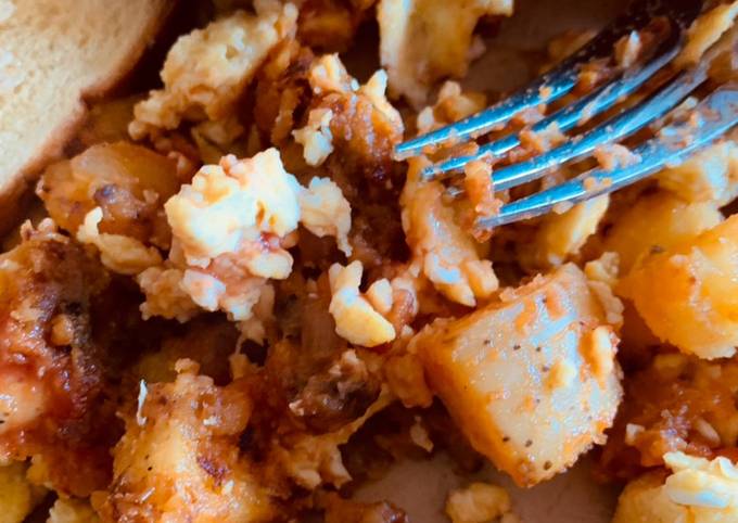 Easiest Way to Prepare Homemade Crispy Cheesy Spicy Home Fries