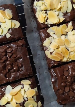 Foto resep Chewy Fudgy Brownies Full Butter