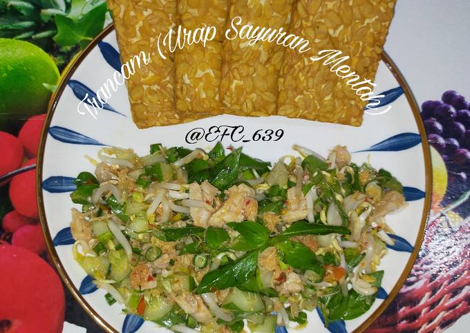 Trancam (Urap Sayur Mentah) + Ayam