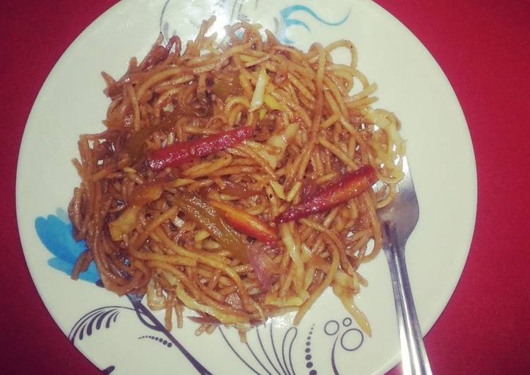 Veg hakka Noodles