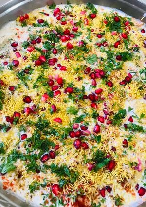 A picture of Shahi Dahi Wada.