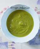 Crema e brodo con bucce di piselli