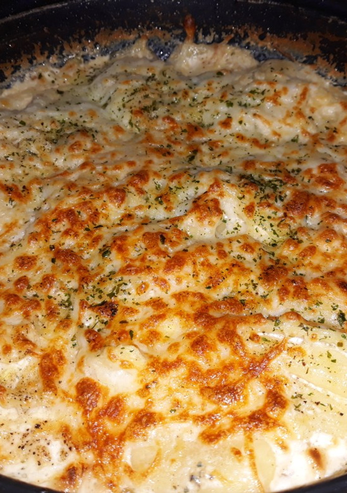 Una foto de Pasta con pollo gratinado al horno