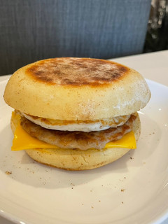 豬柳蛋漢堡包 的食譜成品照片
