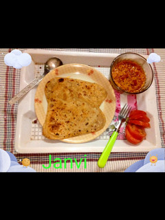 સેવ ટામેટા નું શાક (Sev Tameta Shak Recipe In Gujarati) રેસીપી મુખ્ય ફોટો