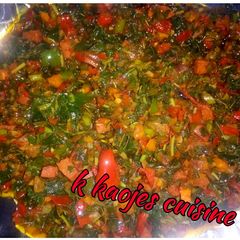 A picture of Spinach sauce.