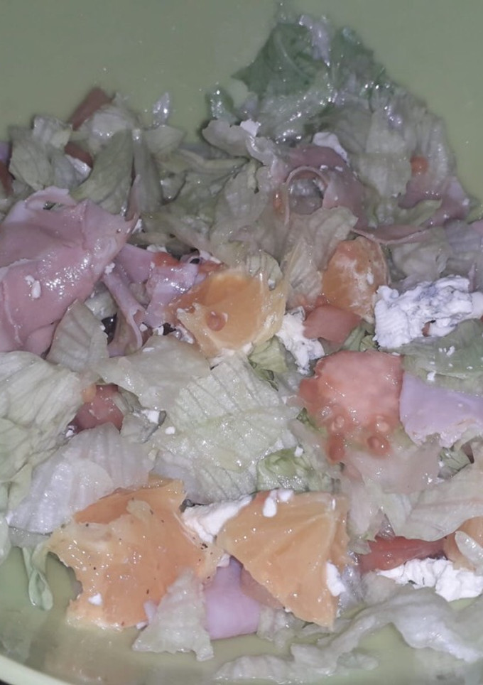 Una foto de Ensalada con pomelo