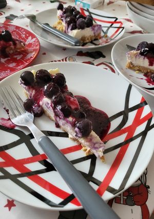 Áfonyás fehercsokis sajttorta recept fotója