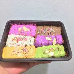 A picture of Pisang nugget.