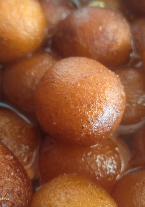 A picture of Mawa gulab jamun.