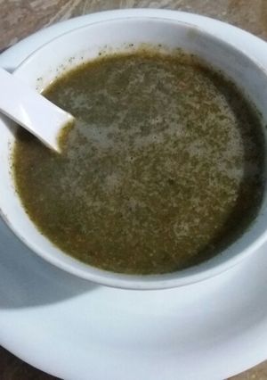 A picture of Mint chutni.