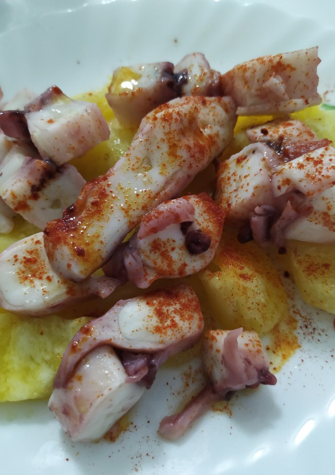 Una foto de Pulpo a la gallega express 🐙