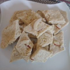 A picture of Sooji ka Halwa.