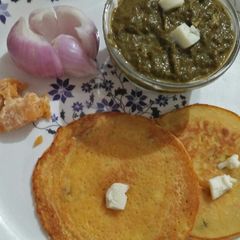 A picture of Saranso Ka saag makke Ka cheela.
