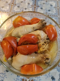 番茄豆芽燉雞腿 的食譜成品照片