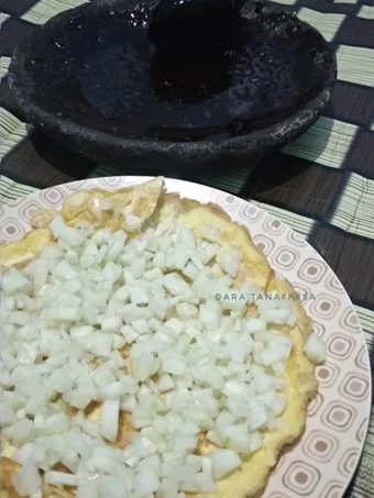 Cara Mudah Membuat Resep Tahu Telur Sambal Petis yang  Bikin Ketagihan Anti Ribet, Menggugah Selera