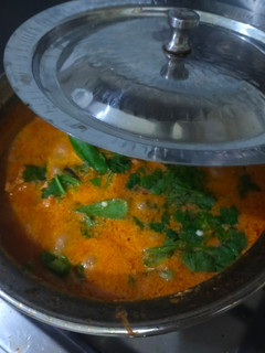 A picture of Chicken Malai handi.