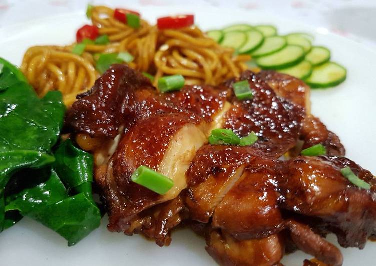 Recipe of Super Quick Homemade Cantonese-Style Soy Chicken with Noodles