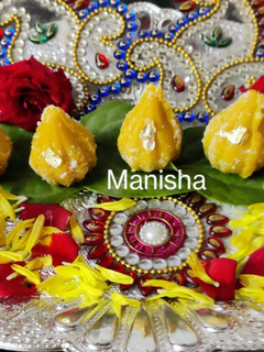 A picture of Mango Mawa Modak.